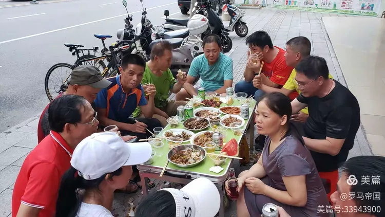 欢聚:为独库归来的车友接风洗尘